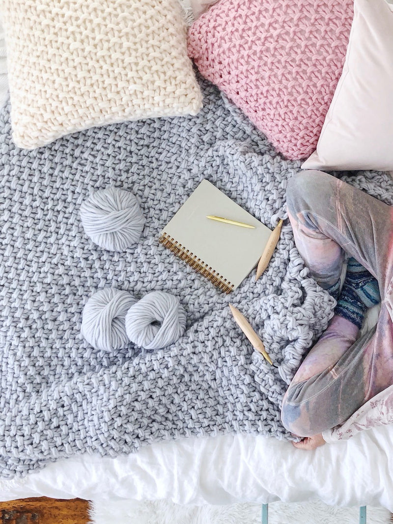 VERONICA chunky knit blanket pattern