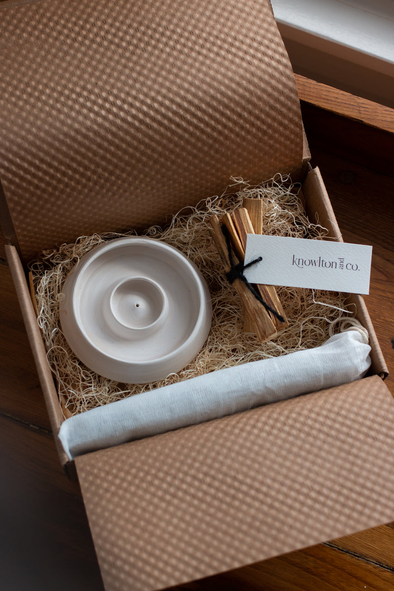 The Serene Kit : Palo Santo + Incense + Handcrafted pottery